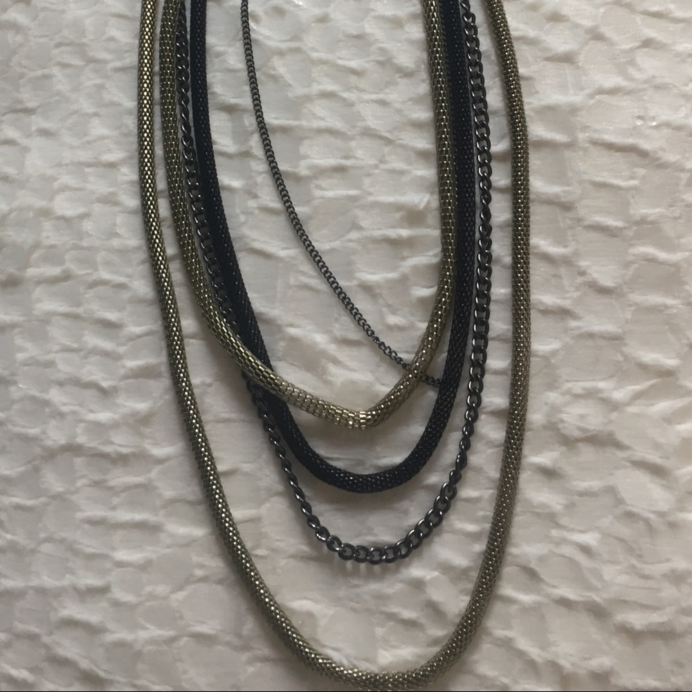 ShoeDazzle multi chain, multi color necklace